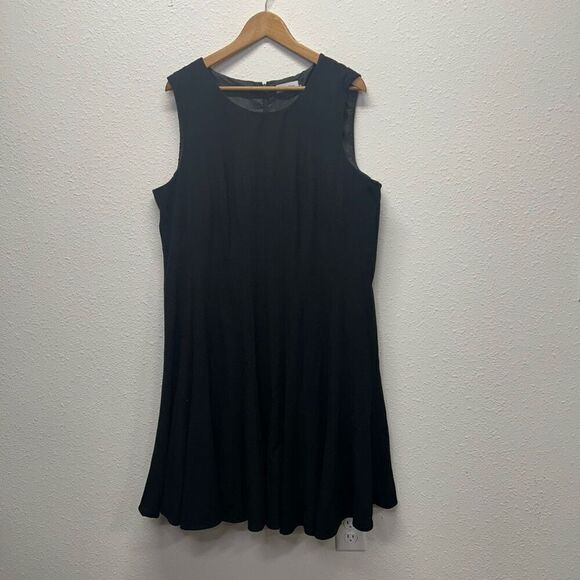 Calvin Klein Black Sleeveless Pleated Midi Dress Women's Size 20W Minimalist - Picture 1 of 12